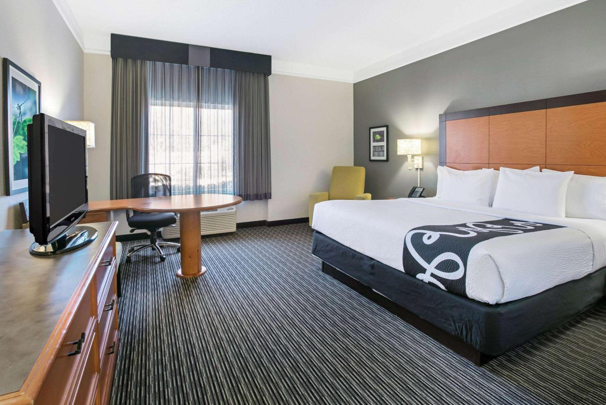 La Quinta By Wyndham Dallas Arlington South Экстерьер фото